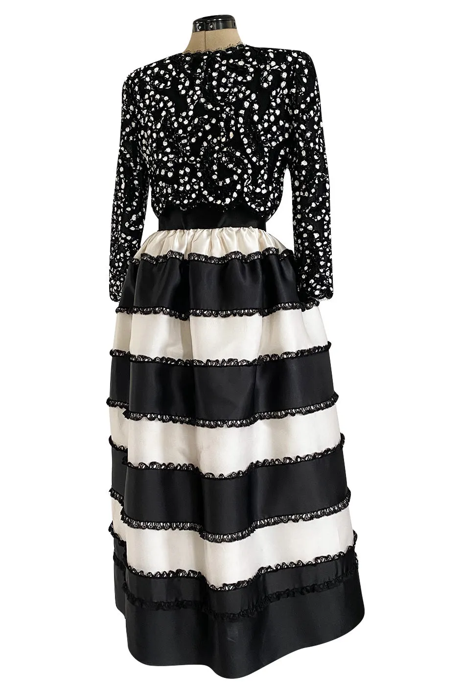 Spring 1988 Bill Blass Sequin Bodice w Ribbon Rosettes Black & White Silk Organza Dress