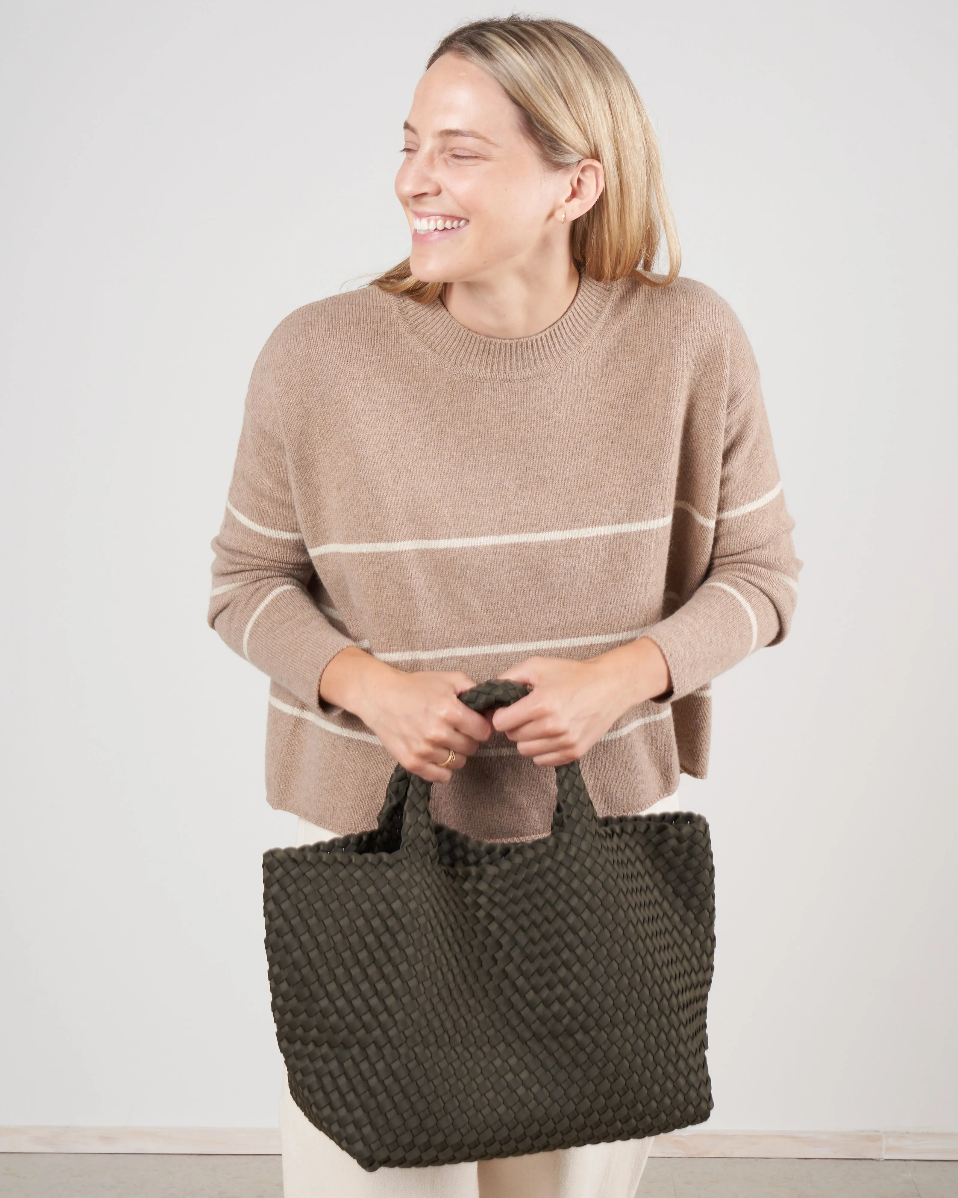 st barths medium tote - moss