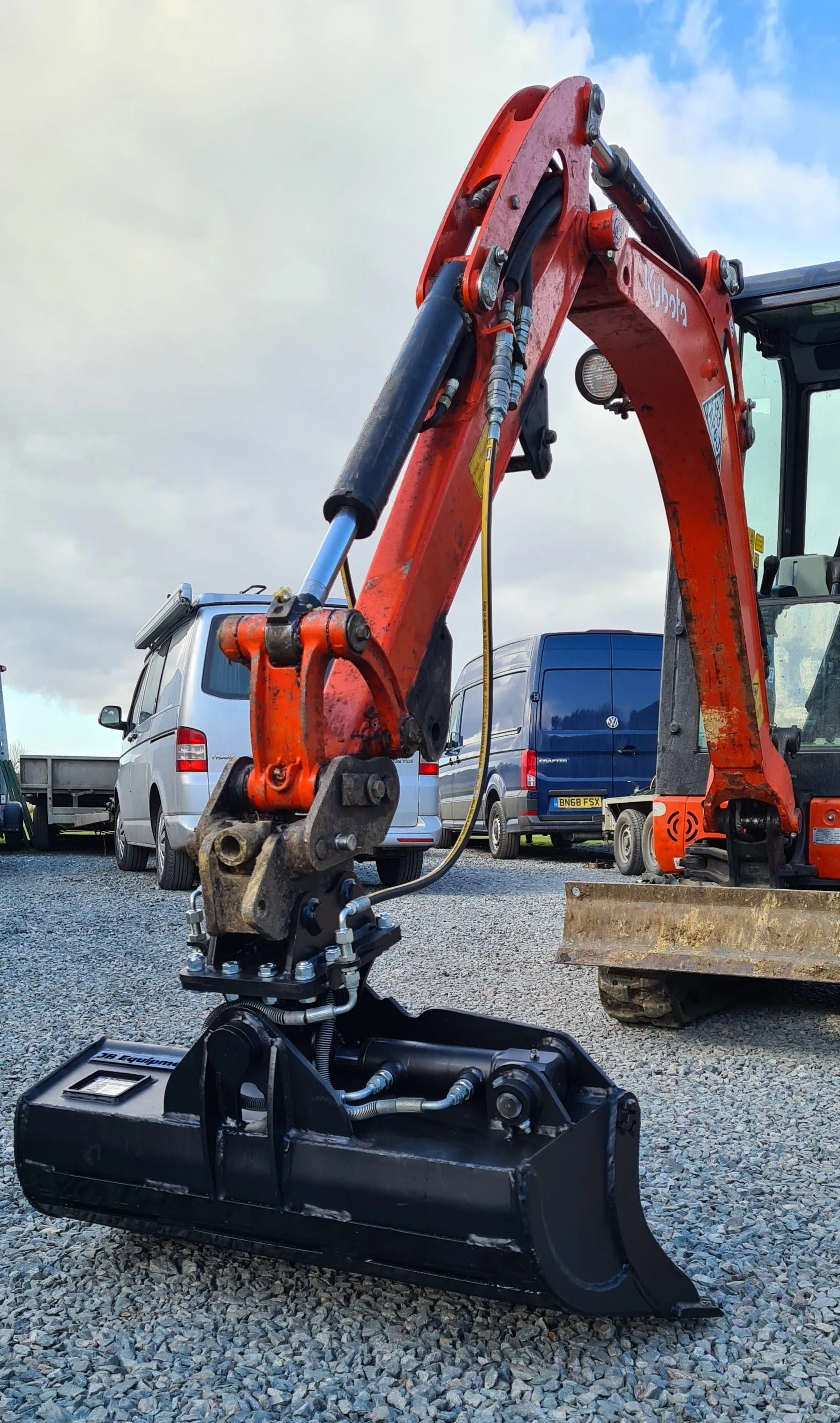 STB-1 Scandinavian Excavator Tilting Ditching Bucket - 1-2 Tonne