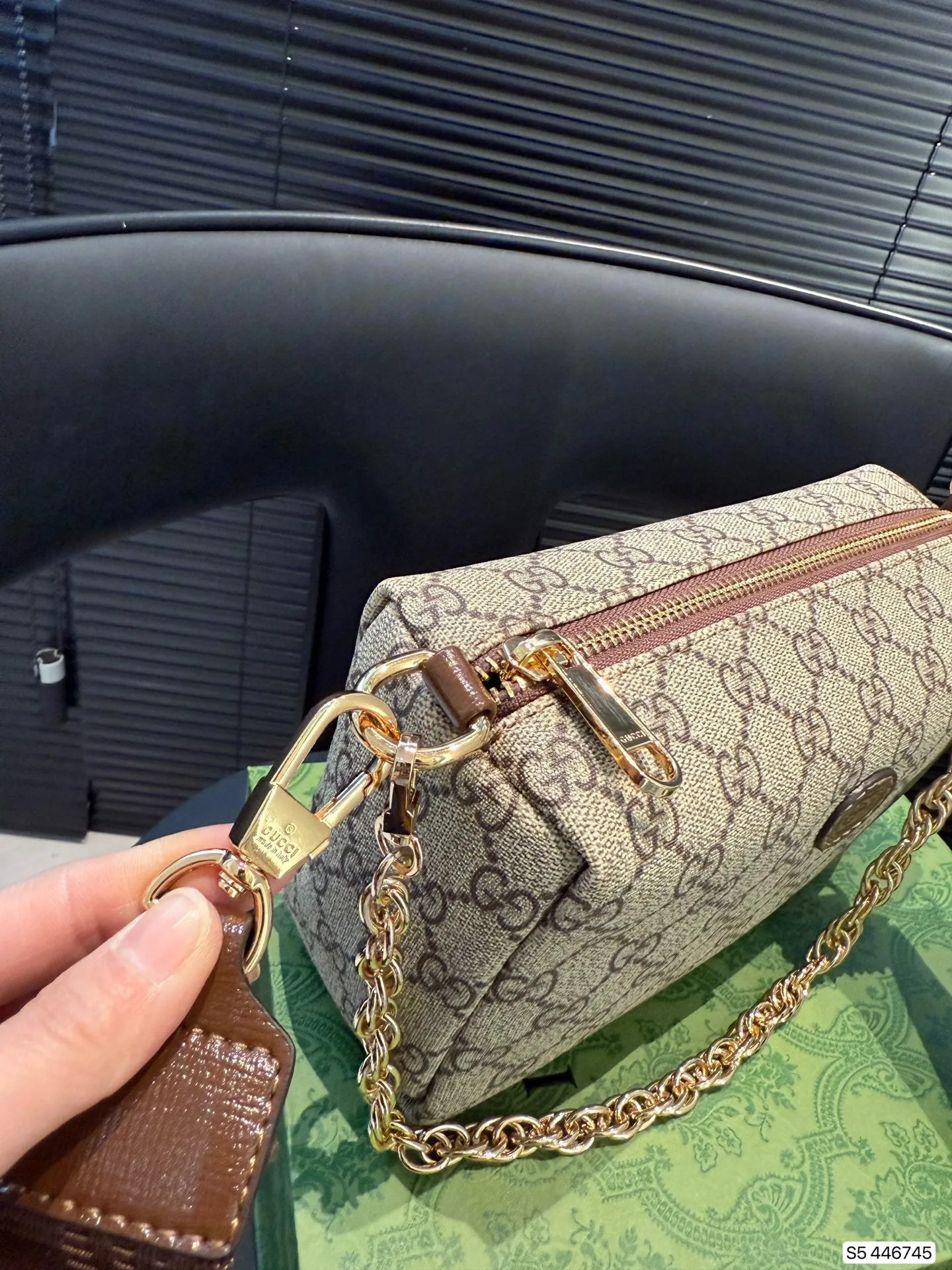 Stylish GG Letters Crossbody Bag