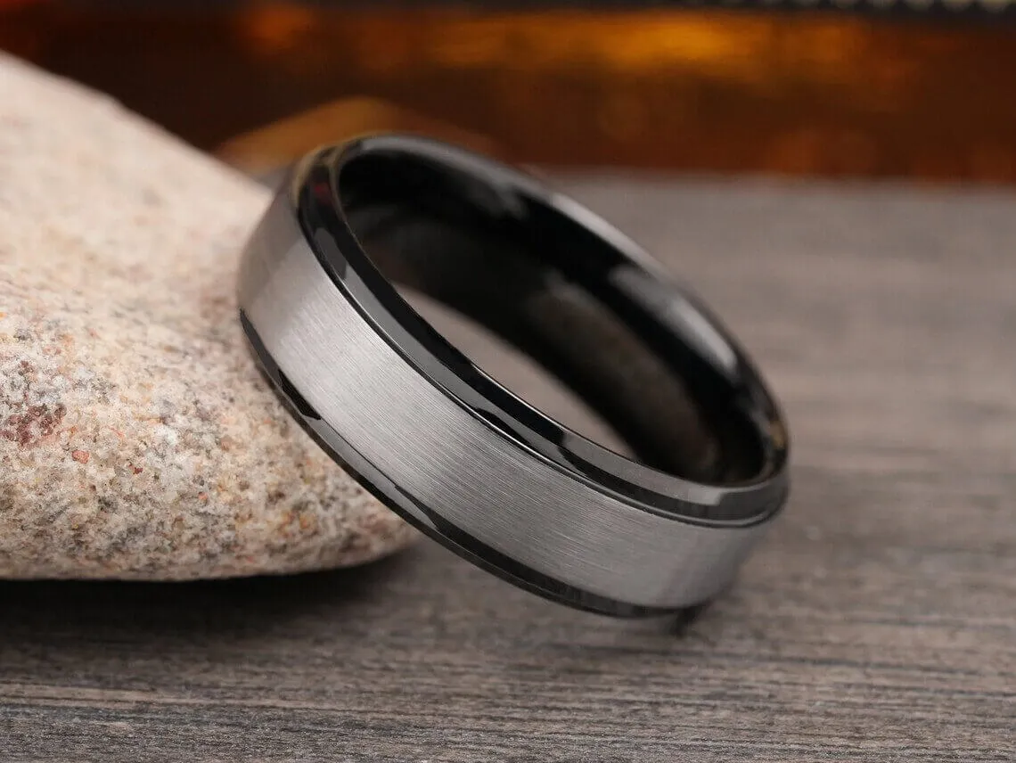 The Fox | Men's Black Tungsten Wedding Band