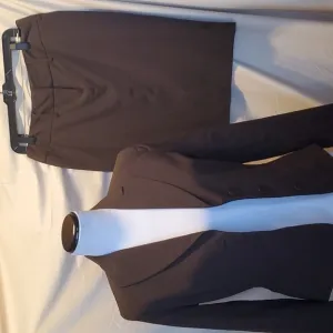 The Limited 2 Piece Business Set SZ 4