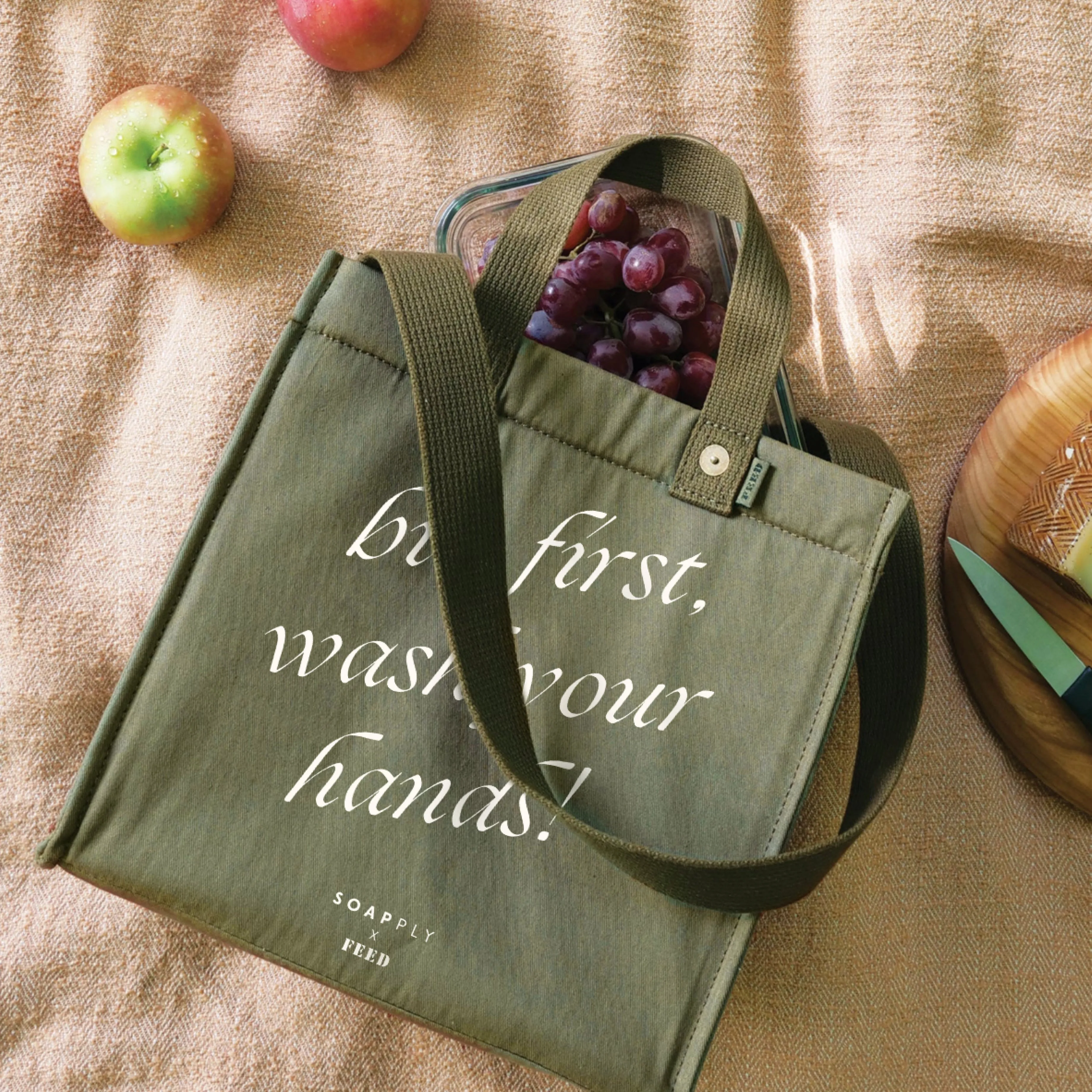 The SOAPPLY x FEED Limited Edition Lunch Bag Bundle