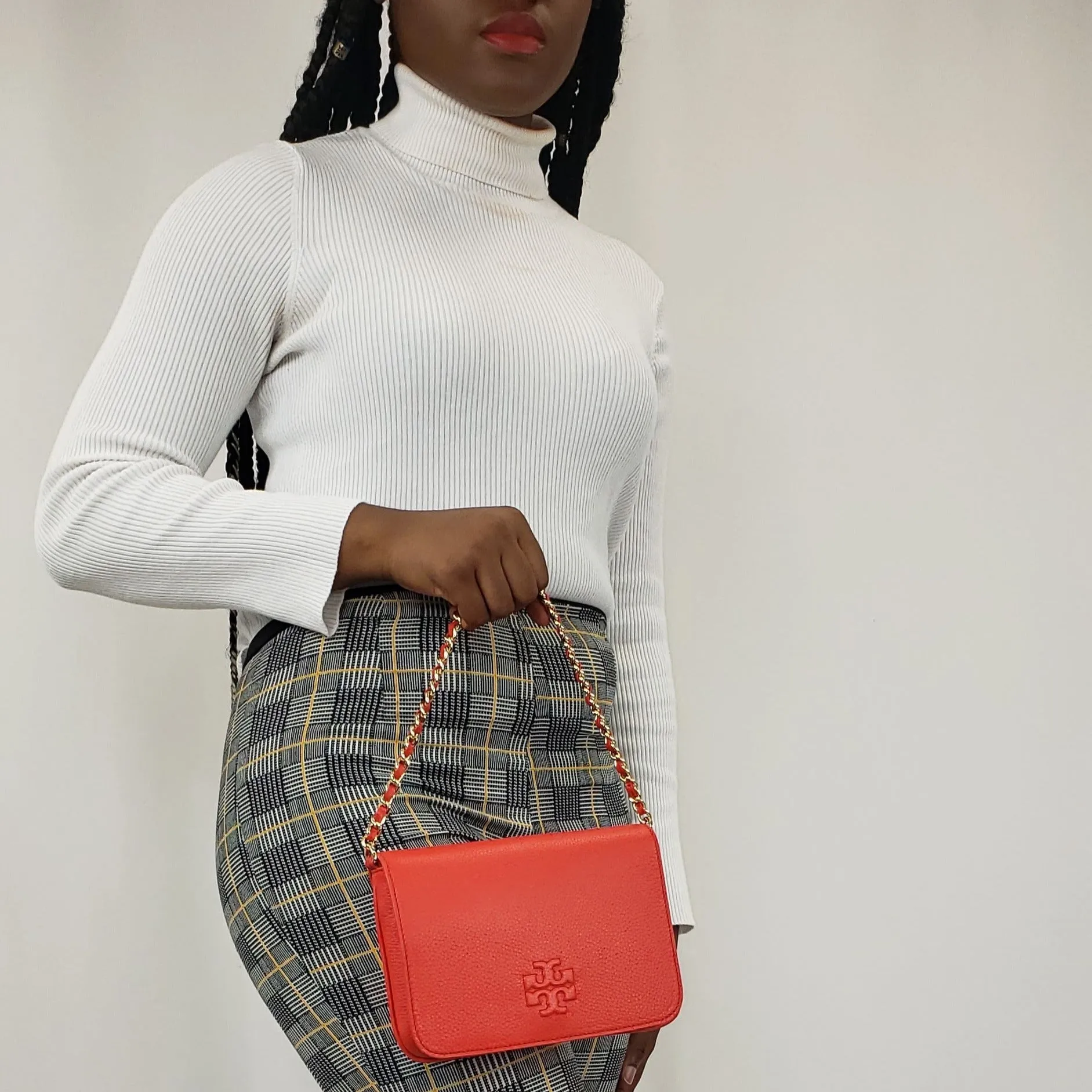 Tory Burch Thea Clutch in Brilliant Red