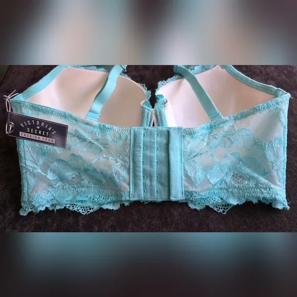 Victoria's Secret Lace Bra With Rhinestones, 34DD
