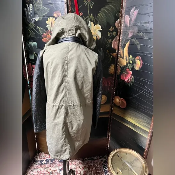 Victoria’s Secret Stylish Olive Green Jacket with Black Sleeves